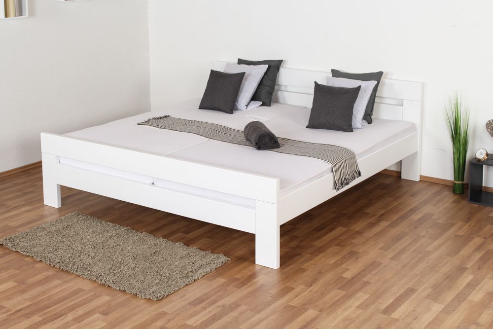 Doppelbett "Easy Premium Line" K6, 200 x 200 cm Buche Vollholz massiv weiß lackiert